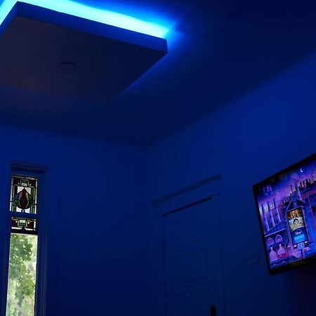 Blue Lounge ☆ Lafontaine Park ☆ Tv Cable Apartment Montreal Luaran gambar
